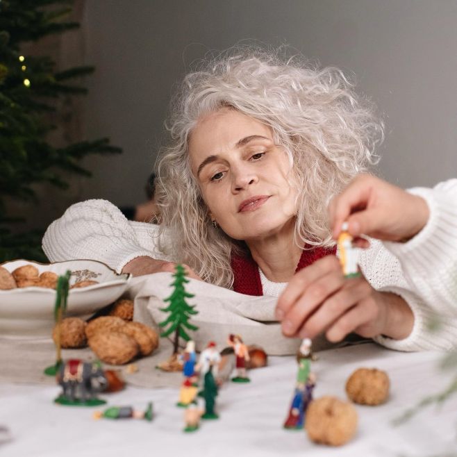 Naše vánoční kampaň má tvář, která září stejně jako celé tohle období 🤍 jsem upřímně nadšená, že krásná a moje milá Tereza...