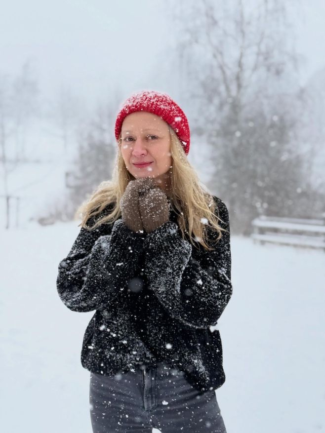 Děkuju, že jste se mnou i v roce 2025 věřili v poctivou práci a lokální výrobu ✨ Každý svetr z rodinné pletárny, každé...